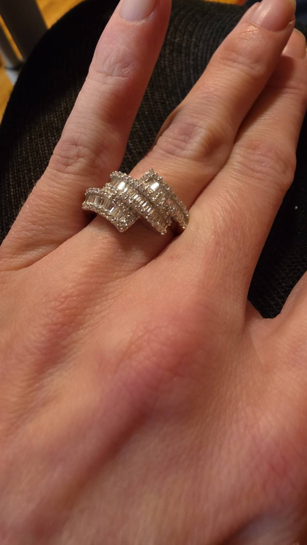 18K White Gold Diamond Cocktail Ring – 1.75 CTW – Size 6